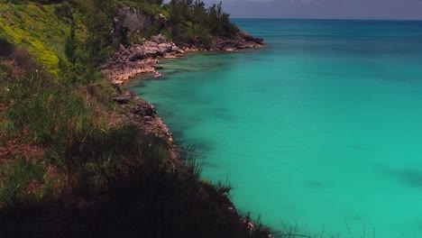 Kayaking-along-the-rocky-coastline