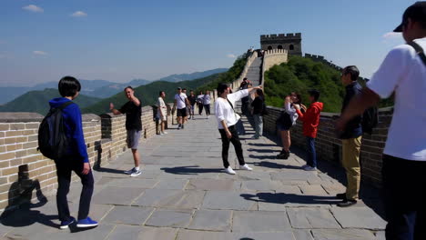 tourists at the great wall of china