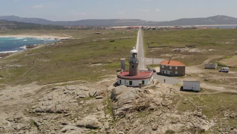 Faro-de-Corrubedo-Rias-Baixas,-Galicia,-in-Spain