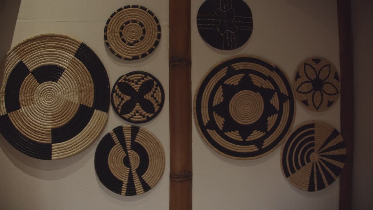 Arredamento straordinario in un eco-lodge di design di alta gamma nella foresta pluviale.