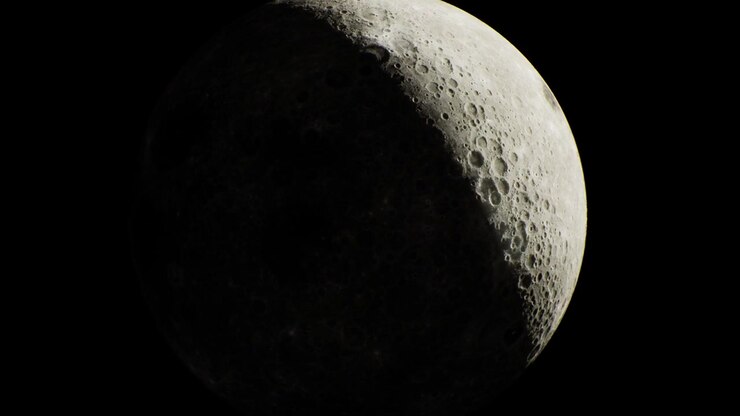A beleza serena da lua brilha intensamente no céu noturno com sombras encantadoras.