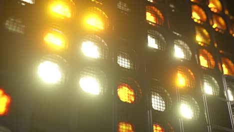 luces pared intermitentes. luces intermitentes linternas para clubes y discotecas. faros de haz de matriz. lámpara de halógeno de clubes nocturnos. bucle sin costuras 3d render