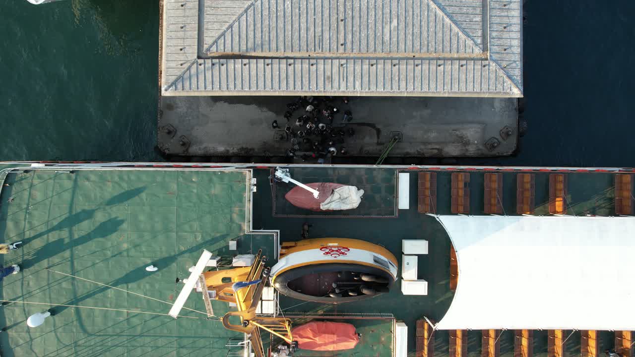 barco de transbordador aéreo no tripulado