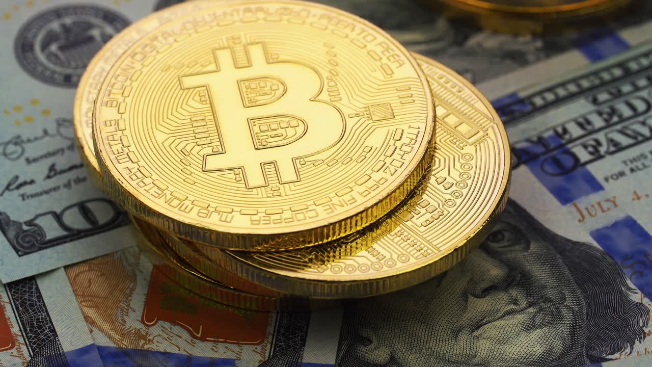 Bitcoin and US Dollars