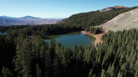 Drone-aerial-view-of-Alta-Lakes-in-the-fall-on-a-sunny-day