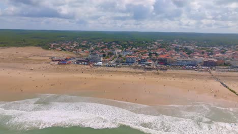 lacanau france filmed with a drone, caraïbos pro, surf contest