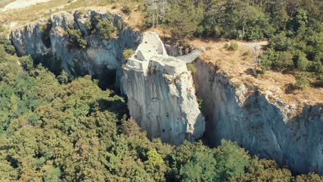 Schwer-Erreichbare-Burg