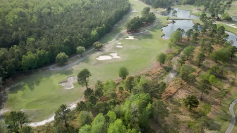 Luftaufnahme-Hoch-über-Dem-Magnolia-Greens-Gold-Course