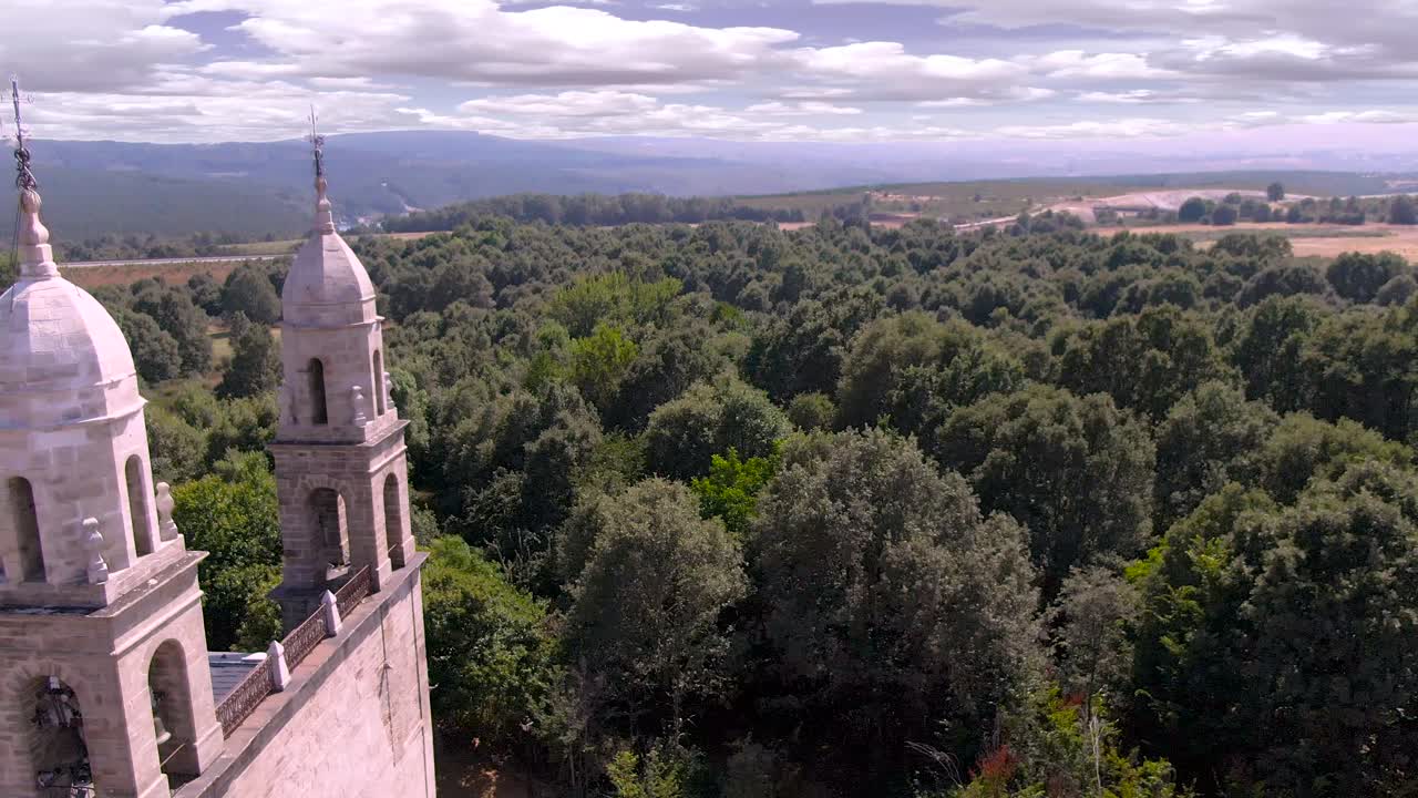 santuario de nuestra señora de los remedios otero de sanabria con lapso de tiempo de nubes