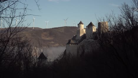 Alte-Festung-Von-Golubac,-Serbien