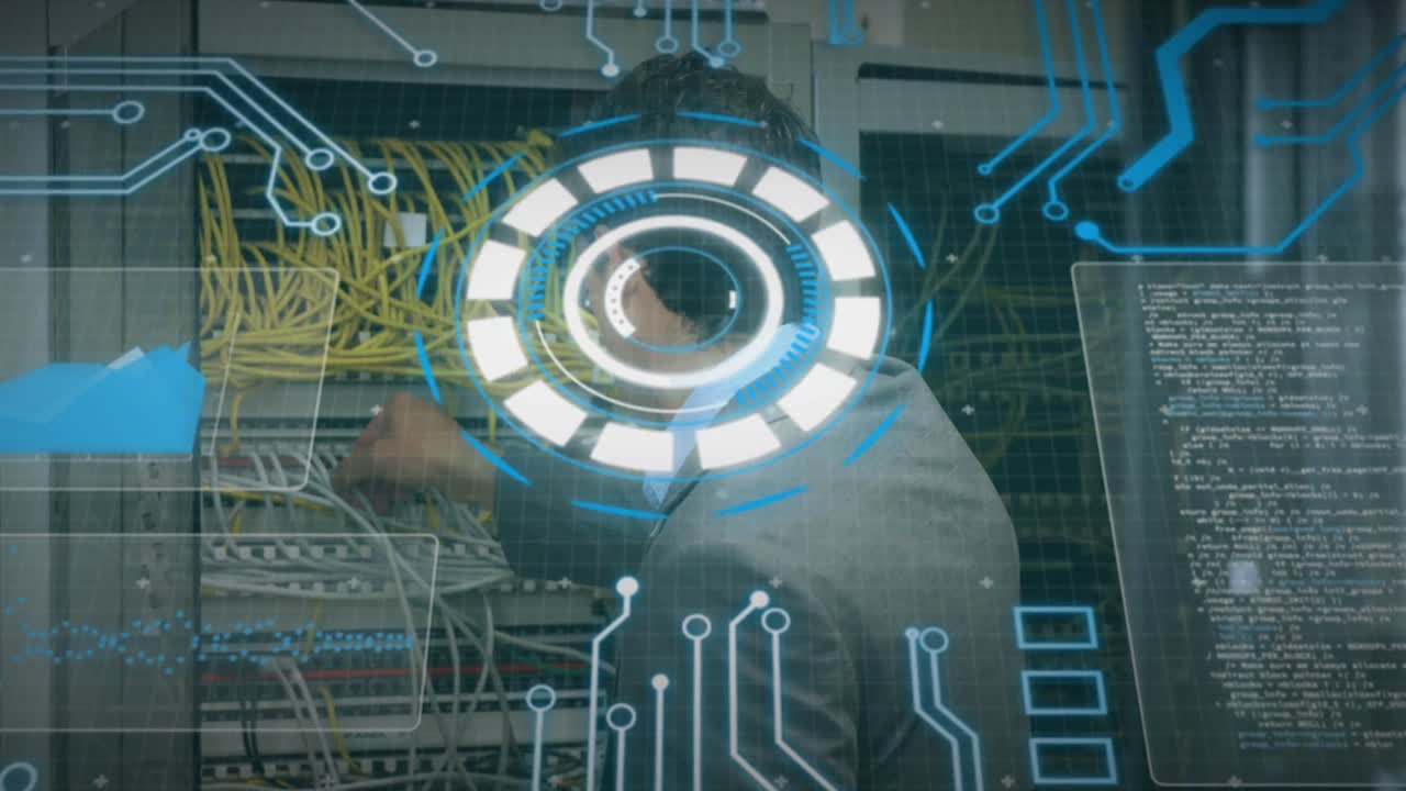 animación de escaneo sobre un trabajador masculino caucásico de la sala de servidores