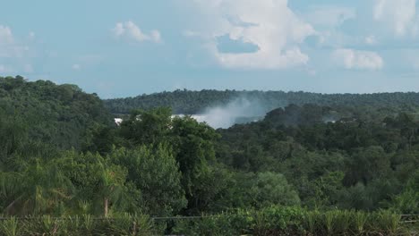 Descubriendo-Las-Cataratas-Del-Iguazú-Y-La-&#39;garganta-Del-Diablo&#39;