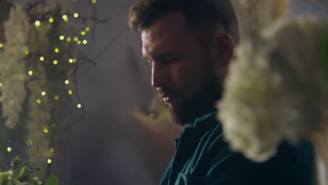 Man-Collects-Beautiful-Bouquet-Uses-Fresh-Flower