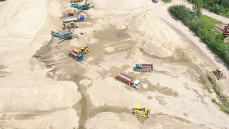 Mining-conveyor-at-sand-quarry