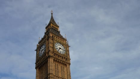 Big-Ben-Wolken-00