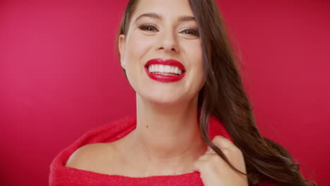 nada hace una declaración de moda más atrevida que el rojo.
