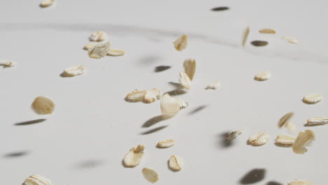 falling oatmeal
