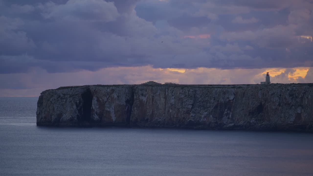 farol do cabo de sao vicente faro en sagres, portugal
