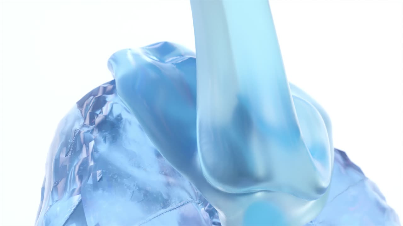 추상적인 파란 액체가 얼음 위에 어지고 있습니다.