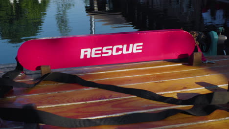 swimming pool rescue equipment