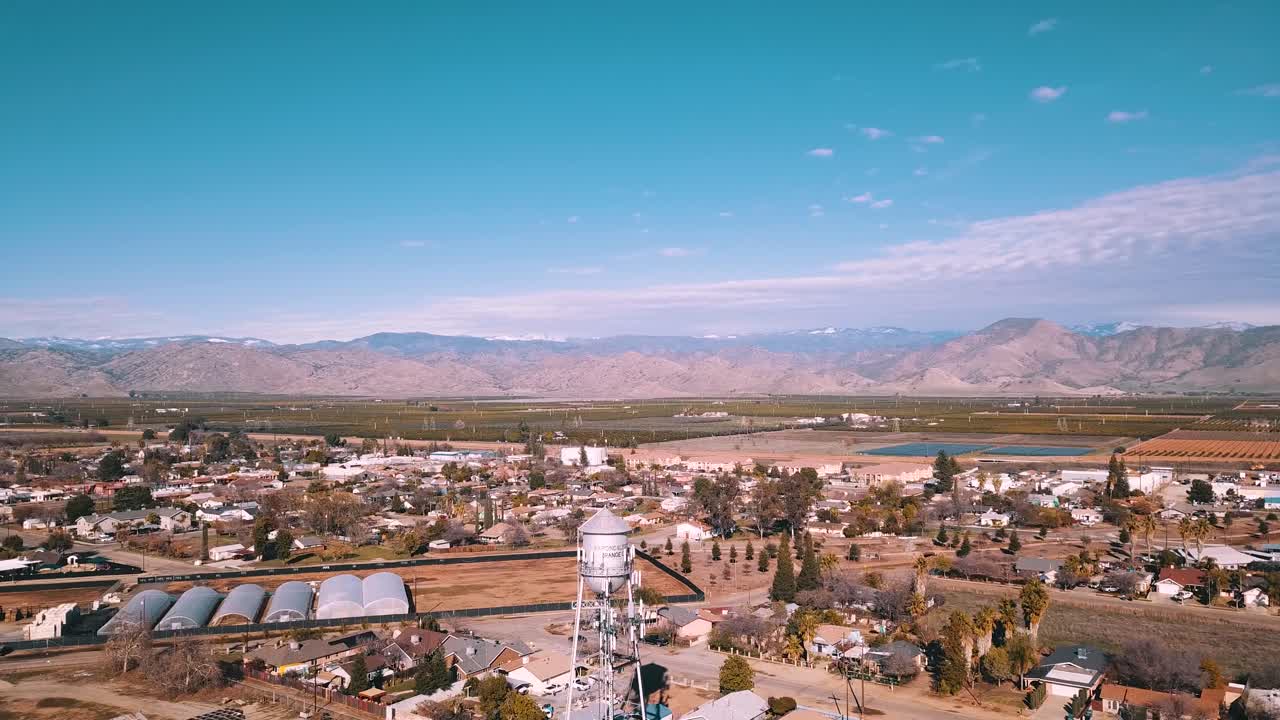 Water tank from the city of Orange Cove