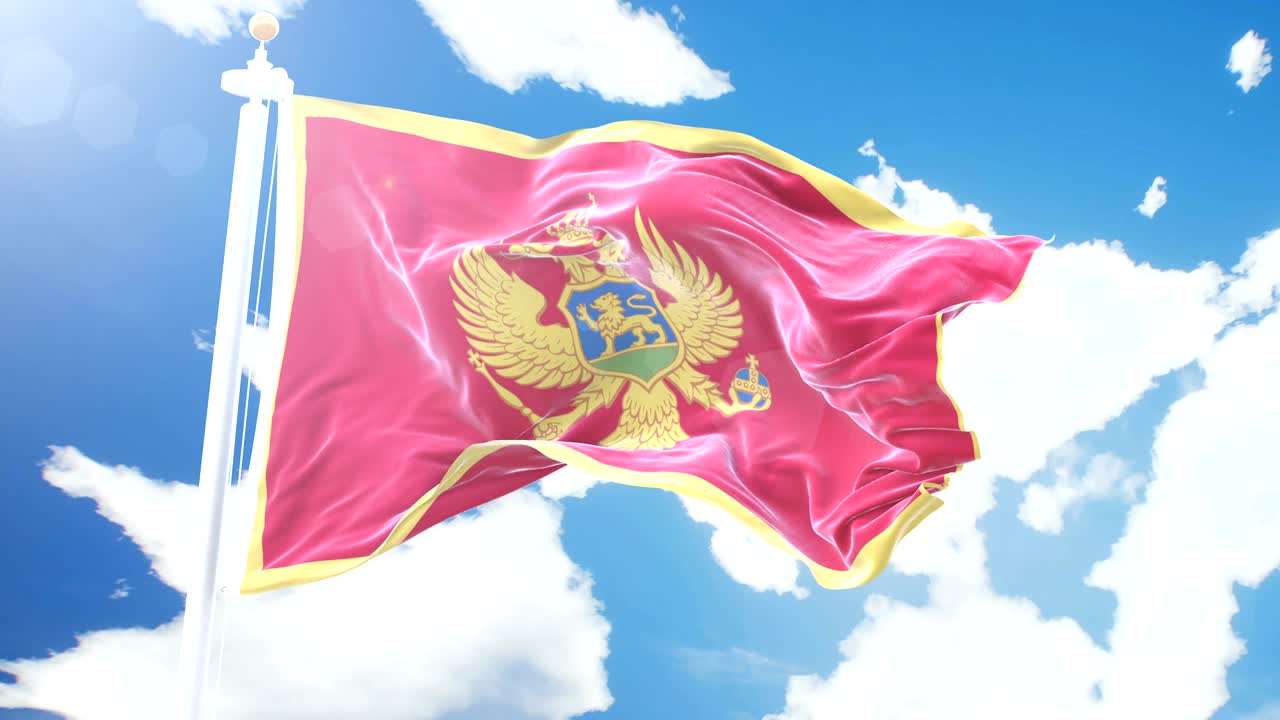 몬테네그로의 현실적인 발이 타임 스 구름 배경에 흔들리고, 세부적인 직물 텍스처와 함께 4k 해상도의 완벽한 루프입니다.