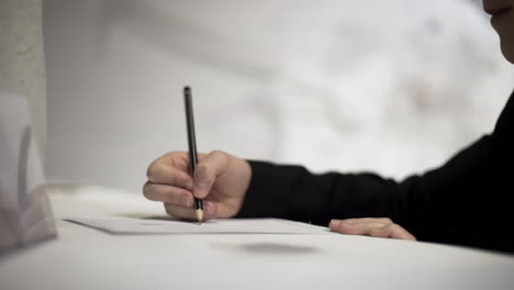 Women-sketching-in-a-design-studio