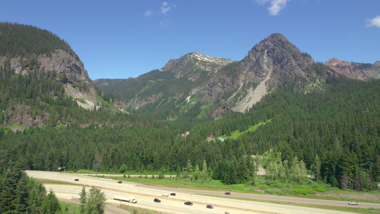 Snoqualmie Pass mountains in Central Washington drone footage
