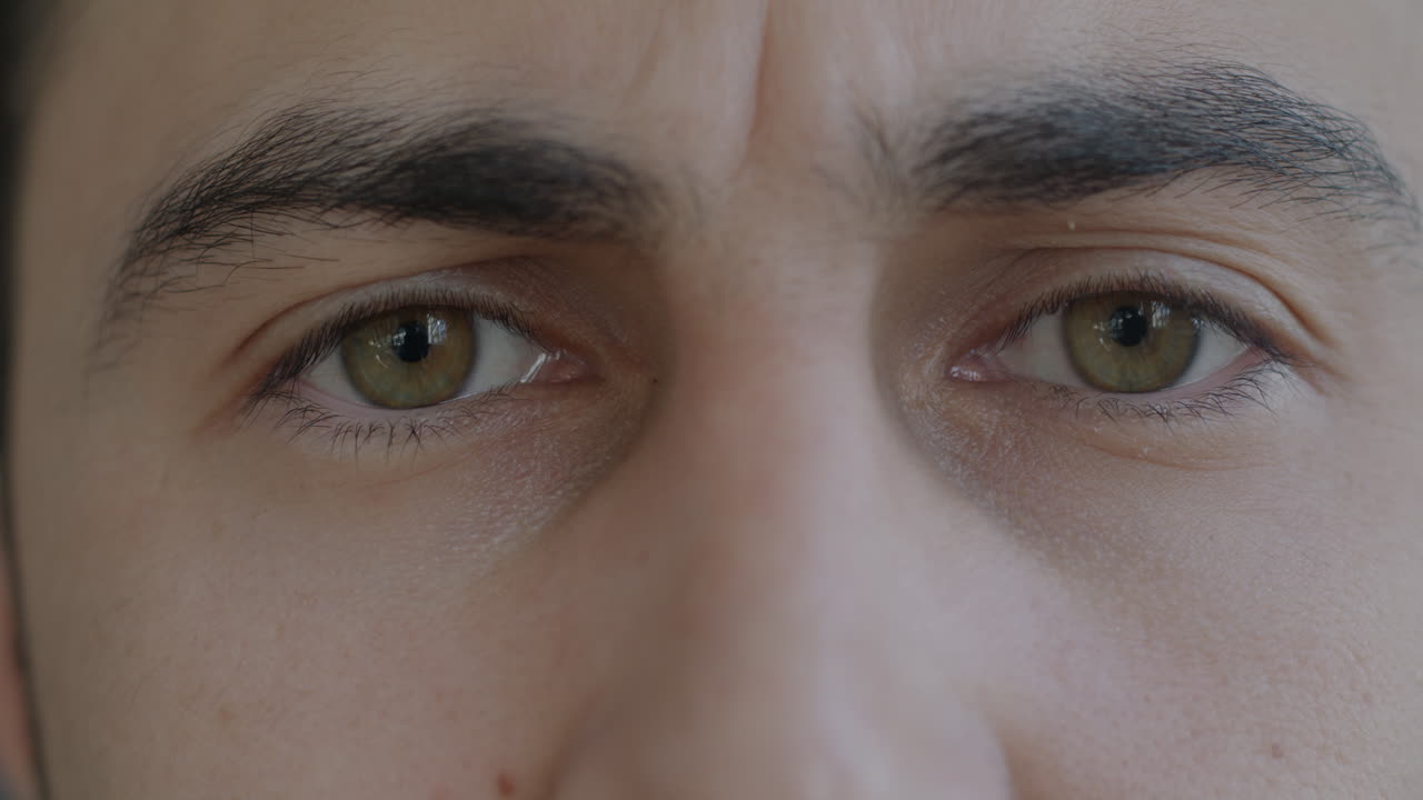 primer plano de los ojos de una persona