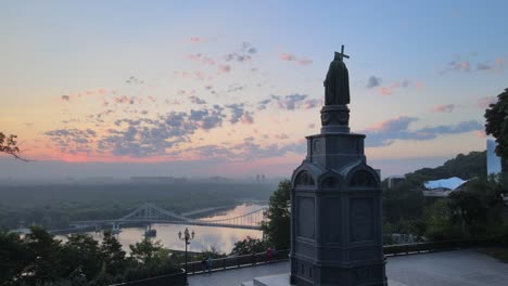 ukraine : monument to vladimir the great at dawn in the morning in kyiv