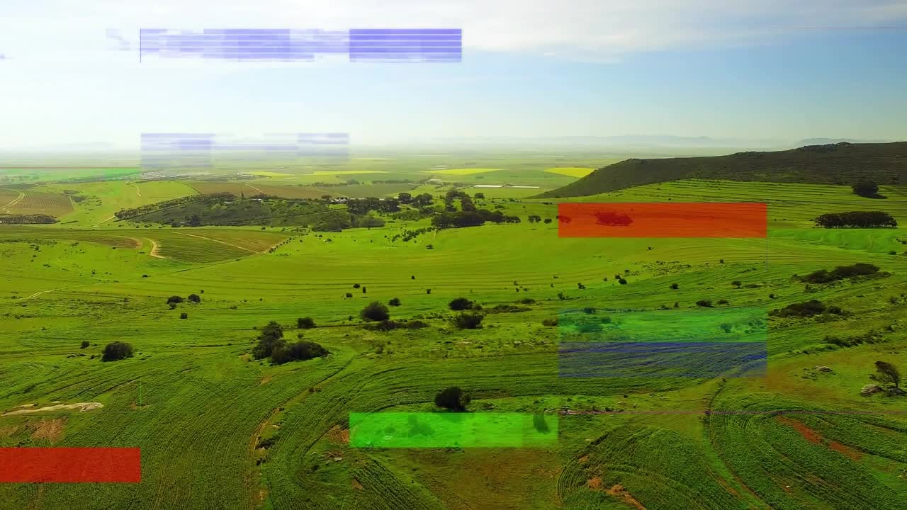 All'avvio, rettangoli colorati che svaniscono, scorrono e si ridimensionano sopra i terreni agricoli, evidenziando la distribuzione delle colture.