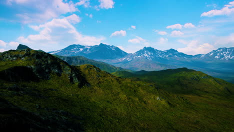 panoramic-view-of-the-spring-mountain-valley