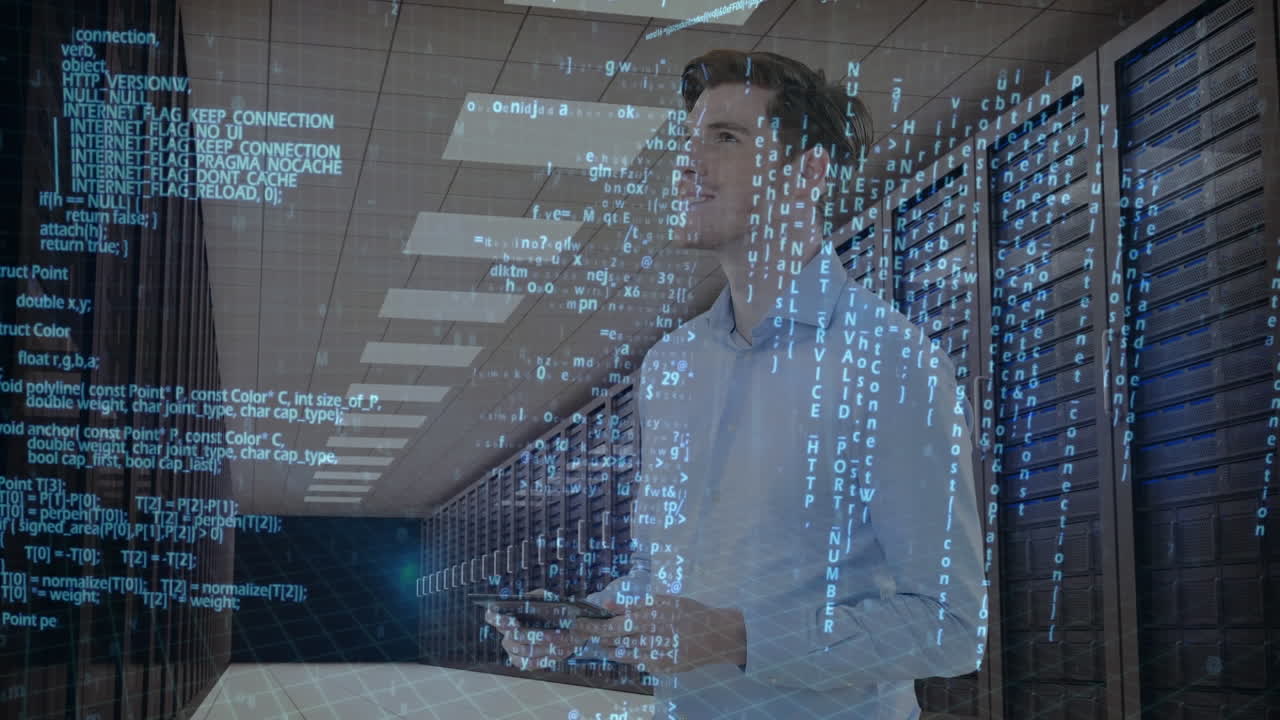 Digital komposisjon av databehandling mot en mann som bruker et digitalt nettbrett i et serverrom.