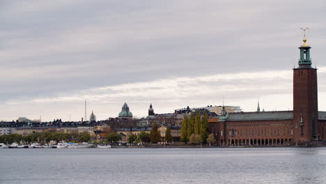 Stockholm-City-Hall-during-sunset,-pan-shot