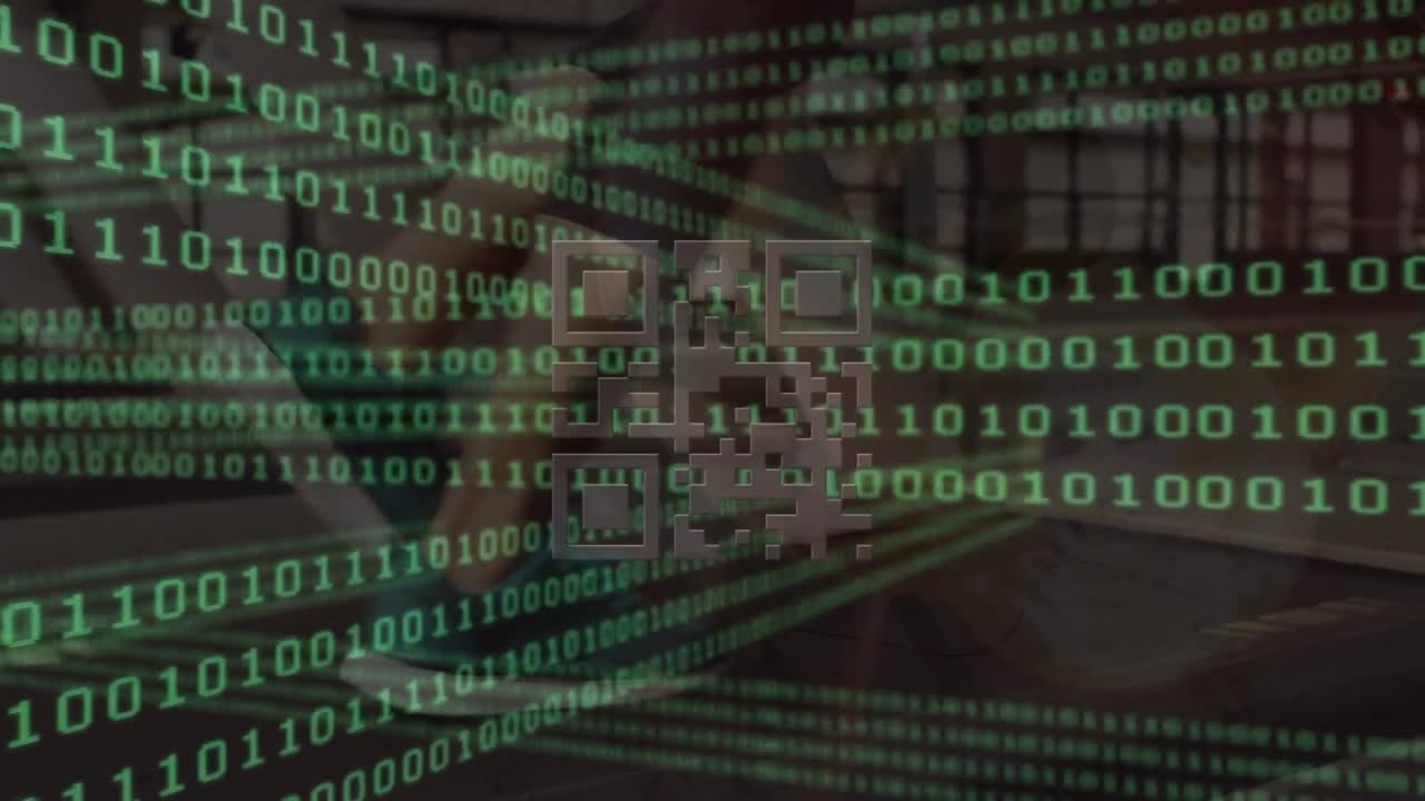 animación de código qr y procesamiento de datos sobre mujer caucásica en cinta de correr