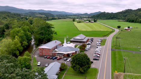 Hübsche-Grove-Baptistenkirche-Im-Johnson-County,-Tennessee,-In-Der-Nähe-Von-Mountain-City