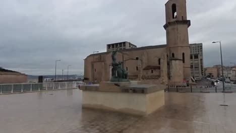 amazing day exploring marseille | le dresseur d'oursons de louis botinelly | beautiful france #france #travel #places