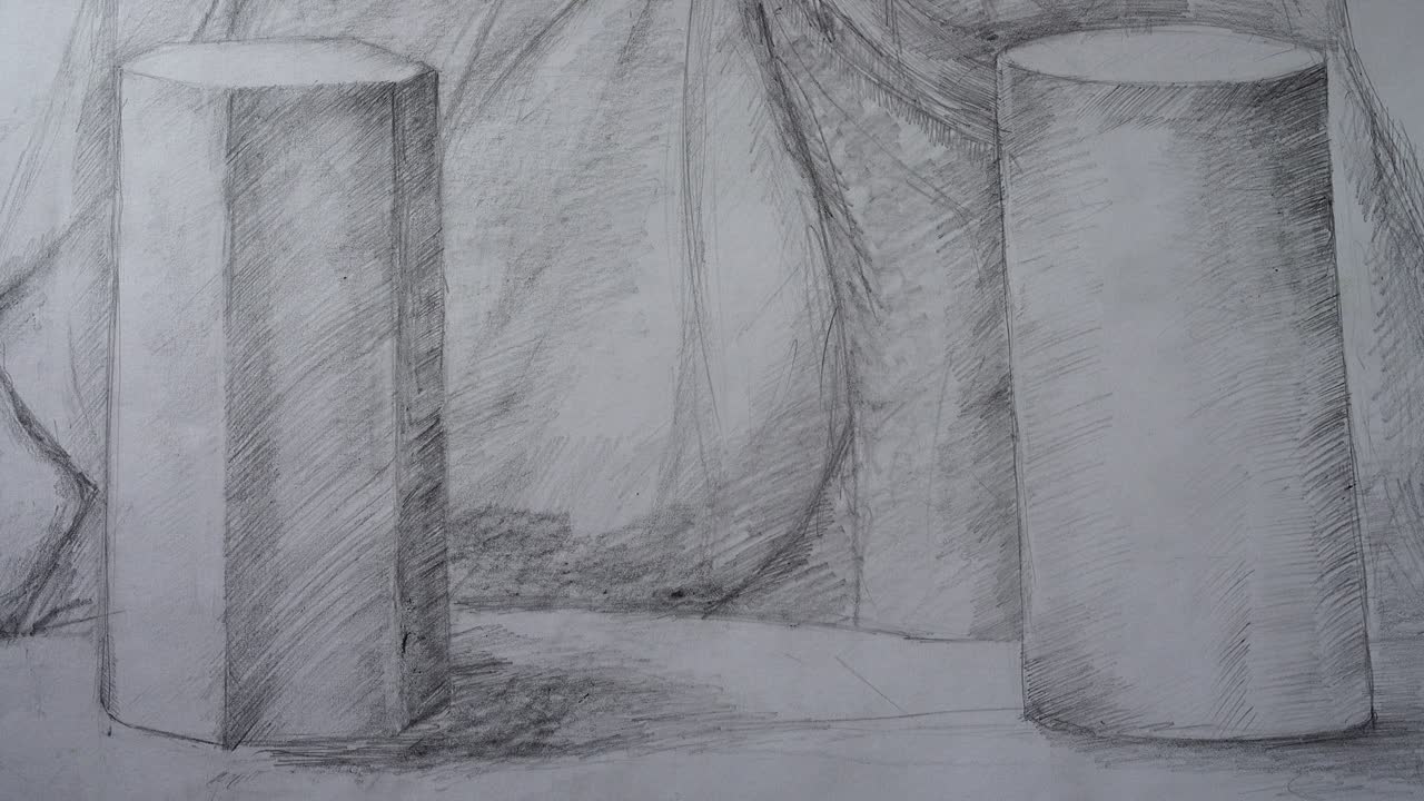 Natura morta su forme geometriche. Ripresa del disegno