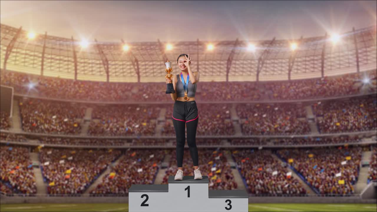 mujer ganadora en el podio