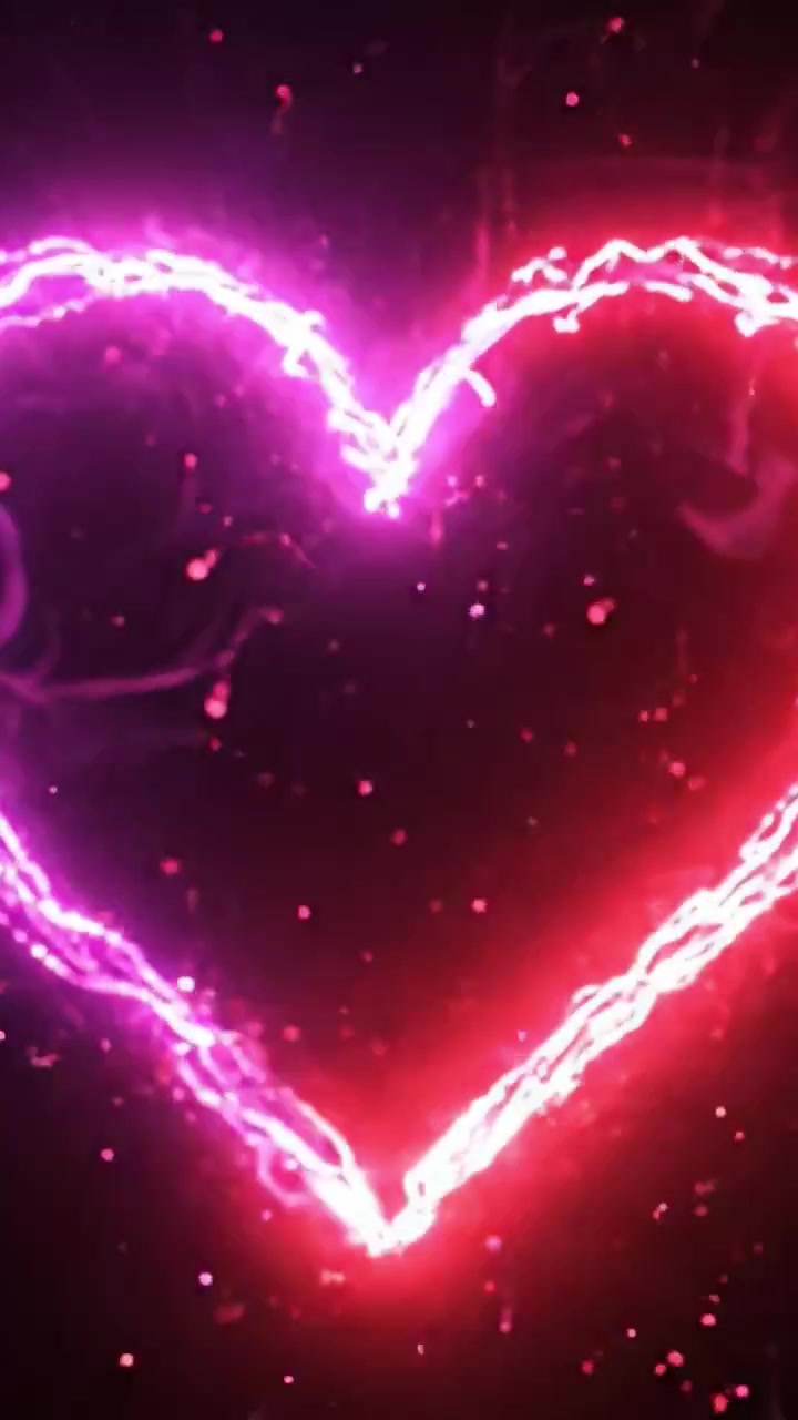 Uno Spettacolo Ipnotizzante di Energia Rosa Vibrante che Crea Motivi Astratti, Trasformandosi in una Forma di Cuore Attraverso Scintille Dinamiche ed Effetti di Luce Radiosa