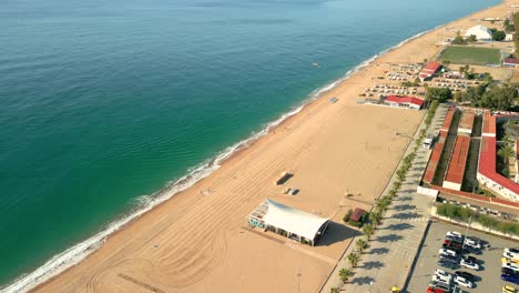 Boote-Am-Ufer-Auf-Dem-Sand-Fischer