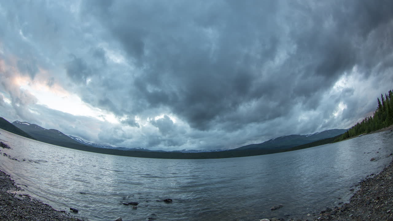 캠핑 호수 일몰 4k 01