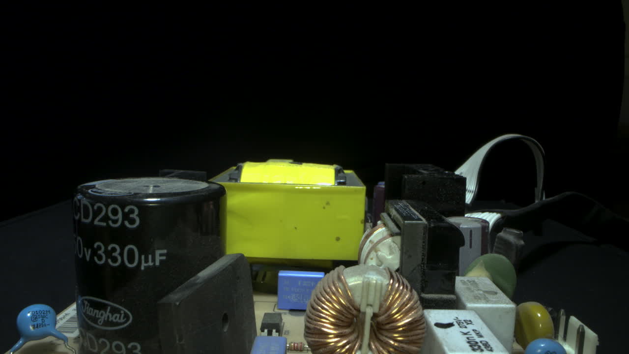 macro slide shot sobre la parte superior de una placa de circuito electrónico