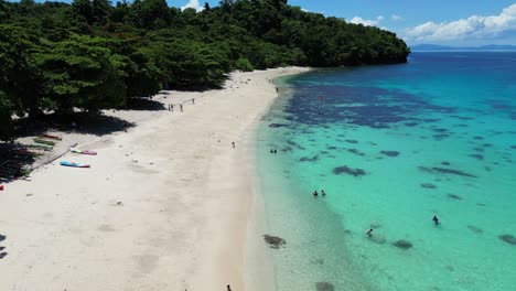 Crystal-Beach-Phillipines-Fast-Drone-Along-Sand