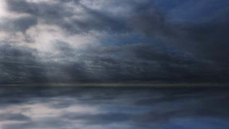 hermoso paisaje de nubes, la luz rompiendo a través de la masa de nubes. hermoso panorama de nubes soleadas. lapso de tiempo de nubes moviéndose en el cielo y el sol brillando a través de las nubes con rayos y destellos de lente. bucle 4k