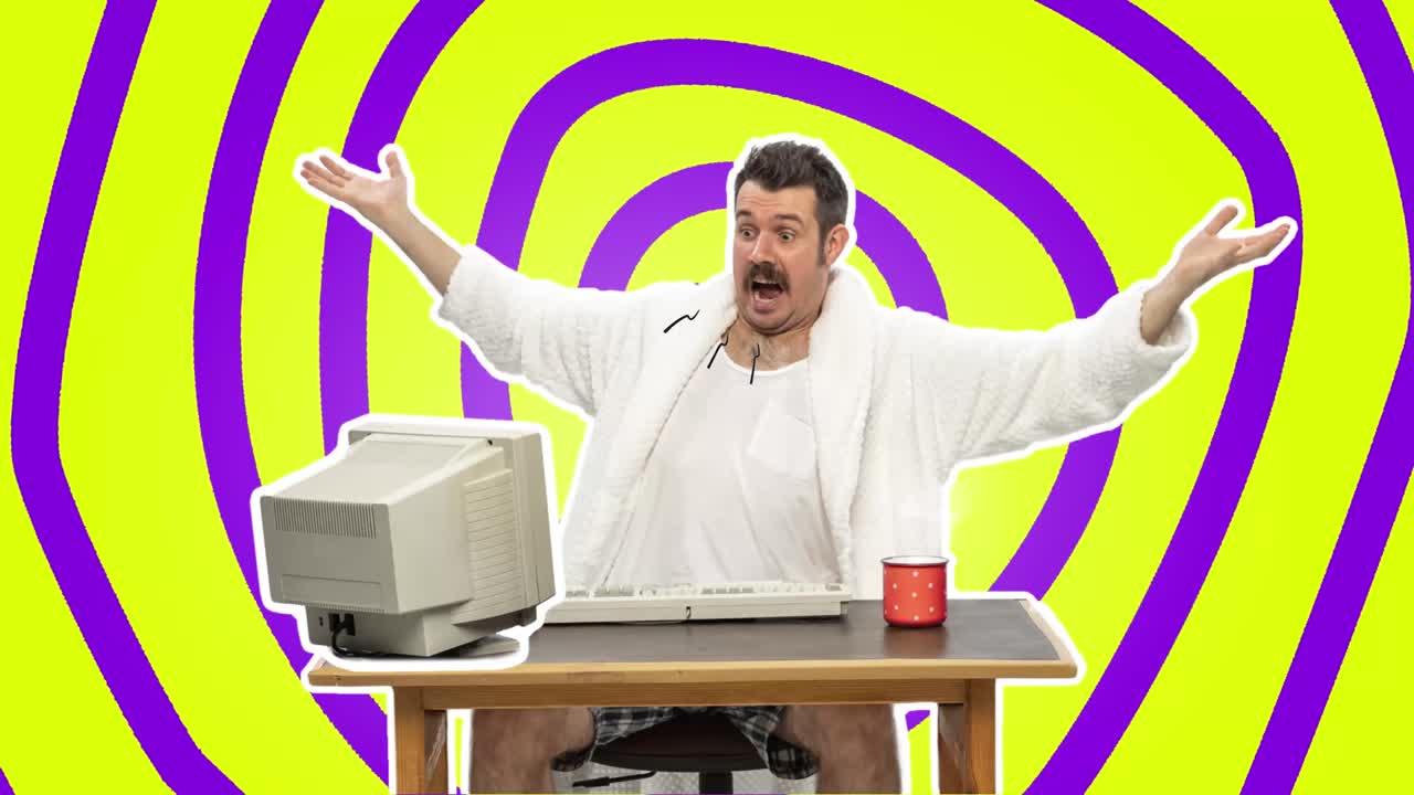 malas noticias. hombre sentado en la computadora y el monitor retro. enojado conmocionado gracioso freelancer o trabajador de oficina usando internet en casa. animación en bucle. 4k. diseño de stop motion, animación 2d. concepto de negocio