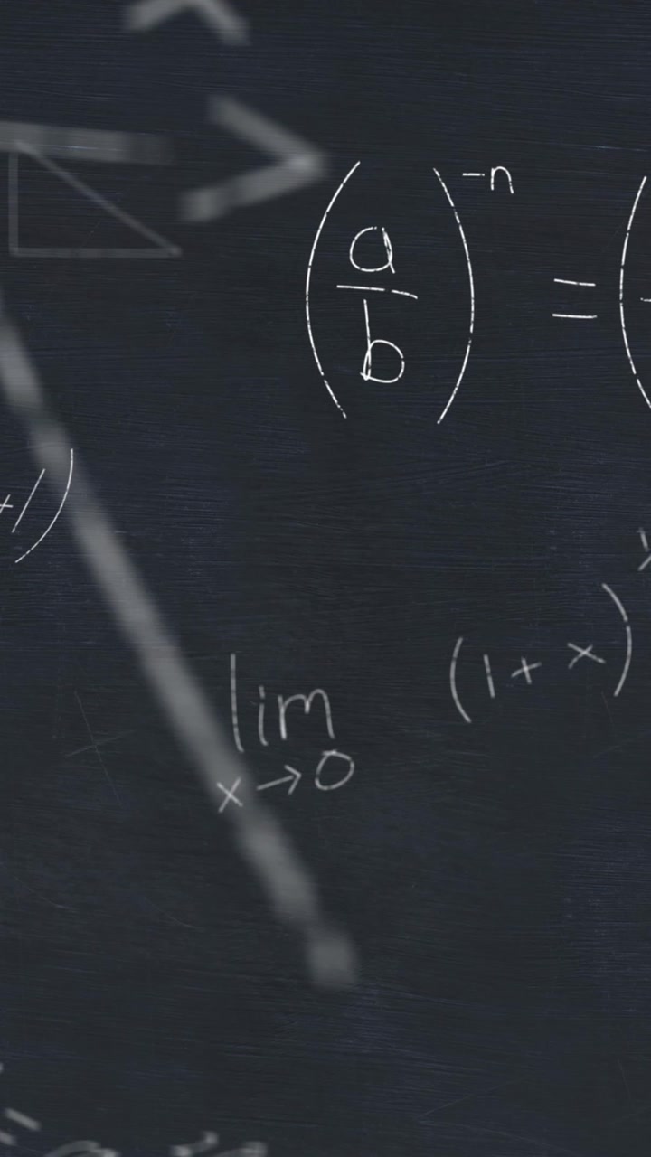 Animazione di elaborazione di dati matematici su sfondo scuro