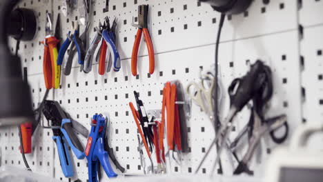 focus shift over wall mount with tools in a workshop