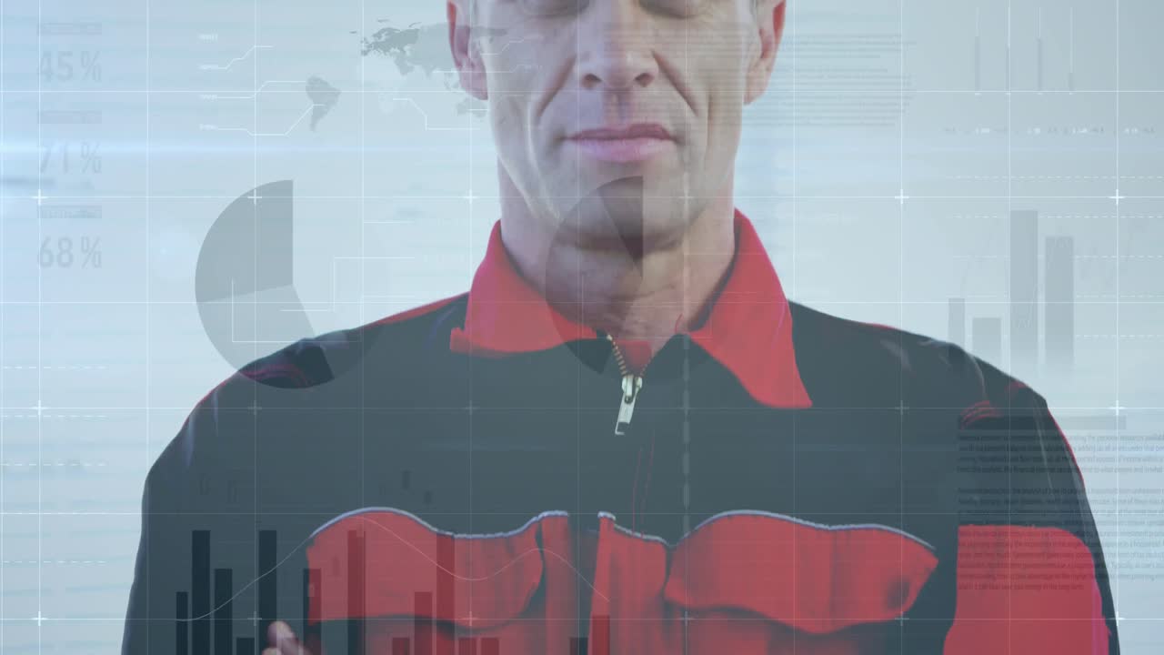 animación de gráficos financieros sobre el hombre caucásico mirando a la cámara