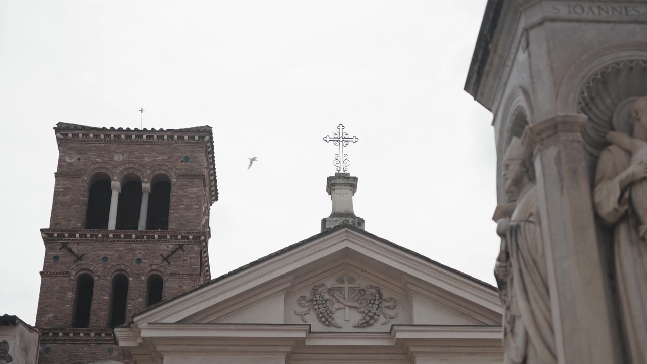 Vista externa detalhada da arquitetura histórica de Roma, Itália, e ponto turístico, clipe 34.